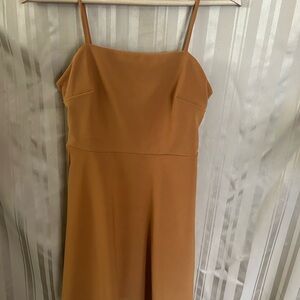 Elegant Yellow Sleeveless Dress With Tie